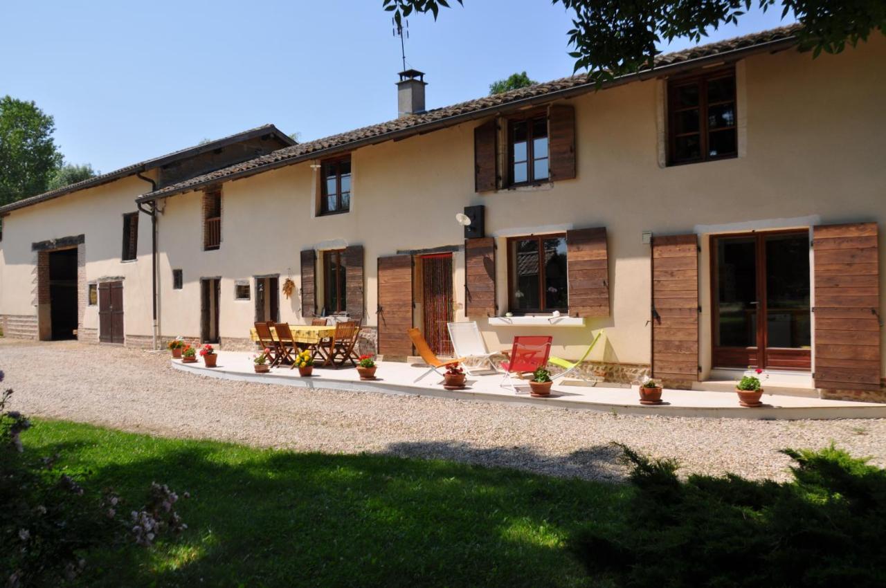 Ferme Passion Saint-Trivier-sur-Moignans Exterior foto